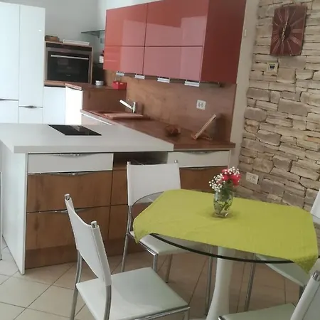 Apartment Apartma Zalka Izola